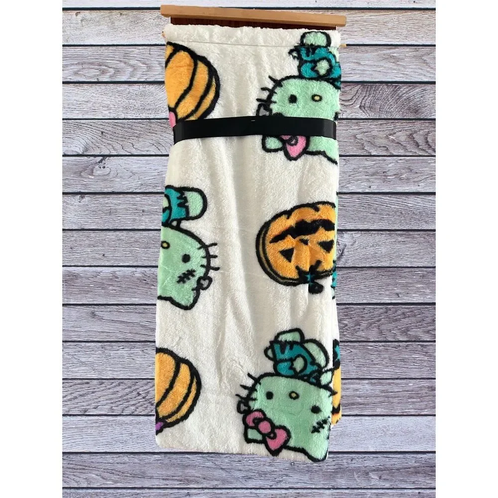 Hello Kitty Halloween Faux Rabbit Fur 50x70 in Throw Blanket Super Soft Fall‎